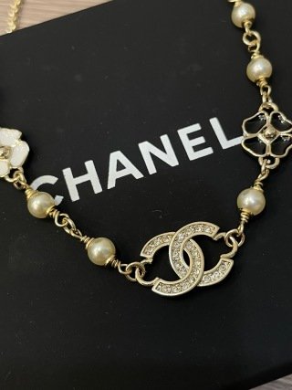 25p black and white camellia choker 25p black and white camellia choker