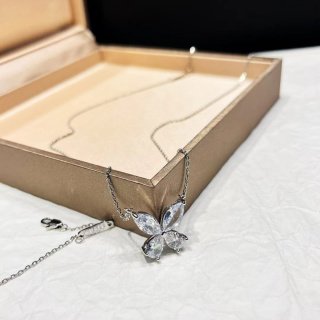 double butterfly silhouette diamond pendant double butterfly silhouette diamond pendant