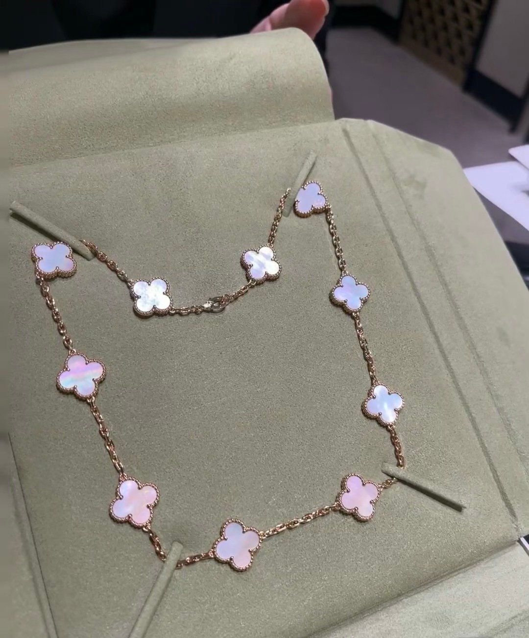 vintage alhambra necklace, 10 motifs vintage alhambra necklace, 10 motifs